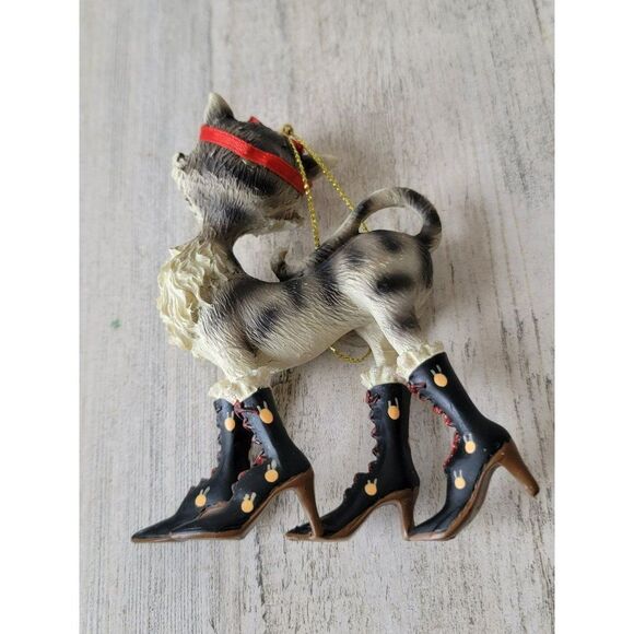 High heel boot camp bow eyelashes ornament Xmas decor - Picture 5 of 7